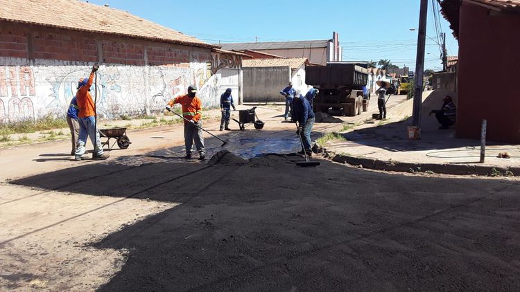 Sinfra intensifica operação tapa-buracos e finaliza trabalhos na Rua Bom Jesus, Santa Rita