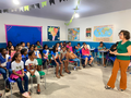 Alunos da Escola Municipal Manoel Ribeiro participam de roda de conversa sobre bullying e comunicação não violenta, em ação da SEMED no povoado Centro Novo.