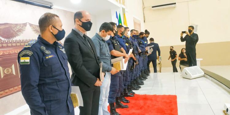 Guarda Municipal participa de celebração alusiva ao Dia do Soldado