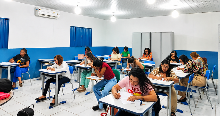 SIADI abre inscrições para 549 vagas em cursos gratuitos de Libras, Braille, Violão e Ukulele
