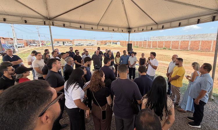 Prefeitura de Imperatriz assina ordens de serviço para construção de duas Arenas Brasil