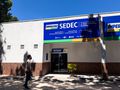 A SEDEC fica localizada na rua Coriolano Milhomem, s/n, em frente ao estádio municipal.