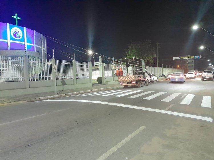 Setran renova faixa de pedestre na Avenida Ceará