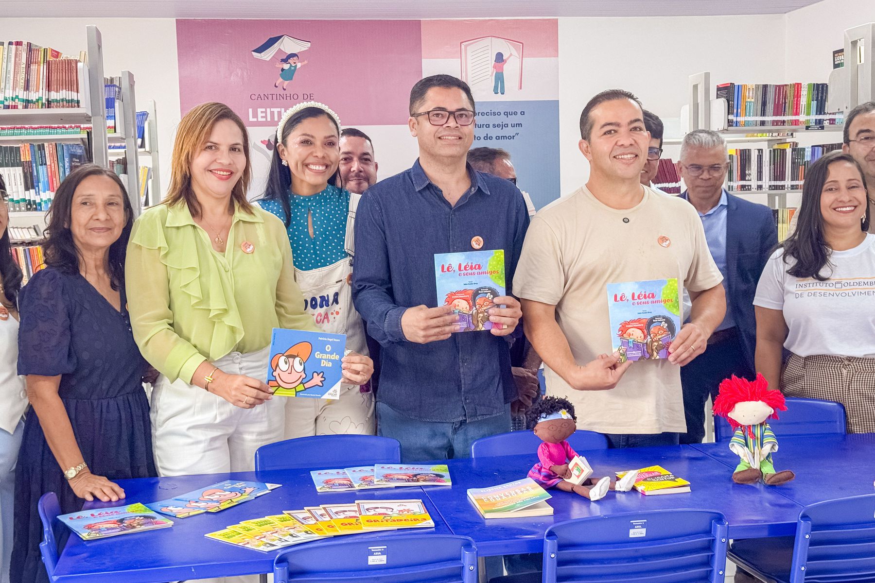 Escola Municipal José Siney Ferraz ganha Sala de Leitura com mais de 1.000 novos livros no acervo