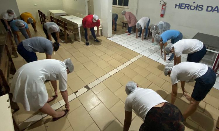 Parceria implanta atividade laboral para servidores do Socorrão