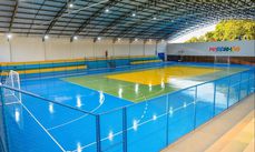 Inauguração do ginásio celebra legado do professor Jackson Pereira e reforça o valor da educação e do esporte.