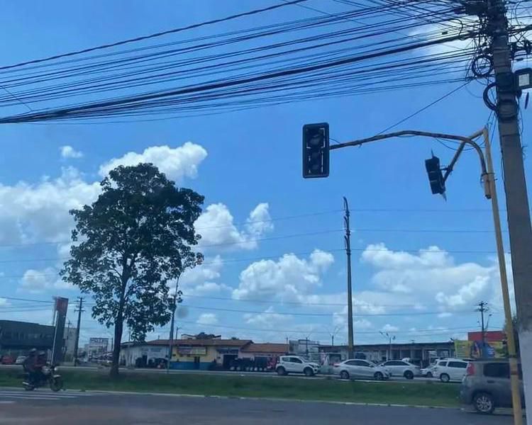 Prefeitura alerta para suspensão temporária de semáforo da Rua Tamandaré com a BR-010