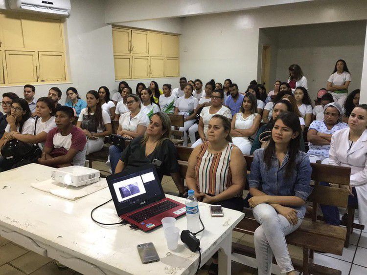 Servidores do Socorrão recebem capacitação na área de medicamentos