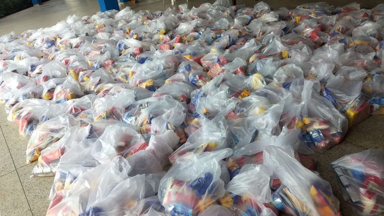 Prefeitura distribuirá segundo lote de kits de alimentação aos alunos do município