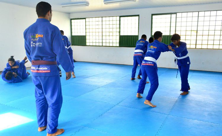Alunos do projeto ‘Jiu-Jitsu nas Escolas’, vão participar do Campeonato Maranhense