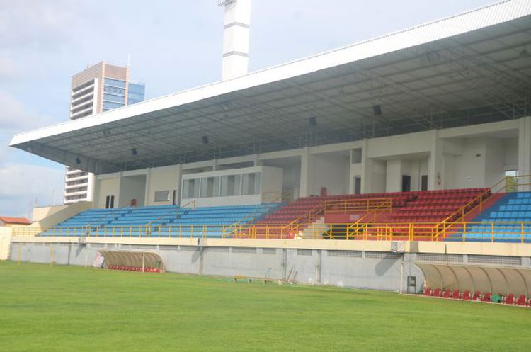 Estádio Frei Epifânio pronto para receber os times do Imperatriz e do São José