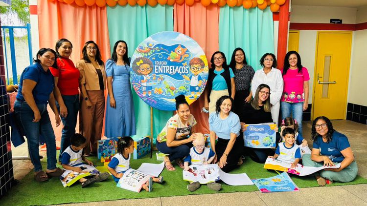 Educação Infantil de Imperatriz recebe livros didáticos ampliados para crianças com baixa visão