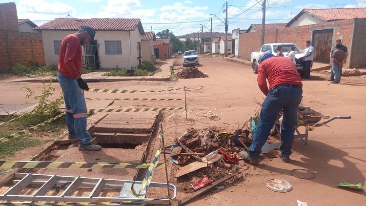 Obras de recuperação de drenagens e esgoto começam no residencial Teotônio Vilela