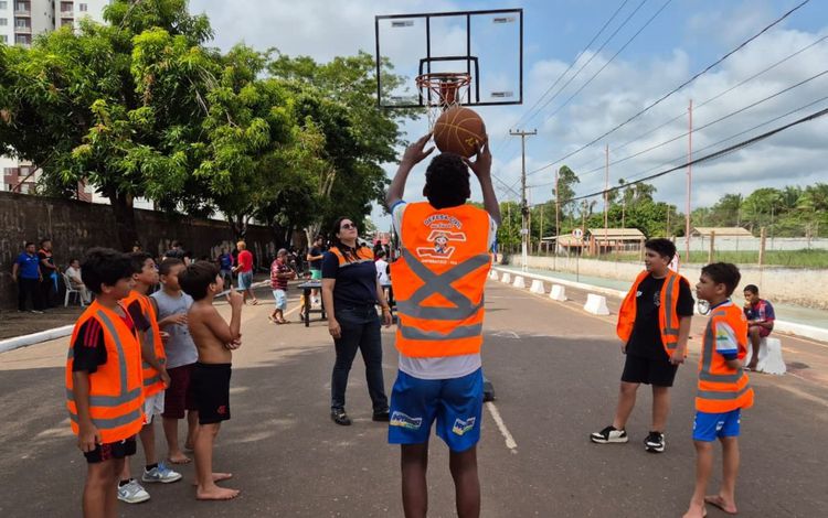 Projeto “Defesa Civil na Escola” promove manhã de integração e aprendizado no Ruas de Lazer