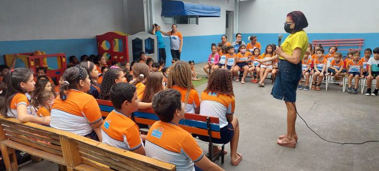 Setran realiza campanha educativa em escolas e shopping