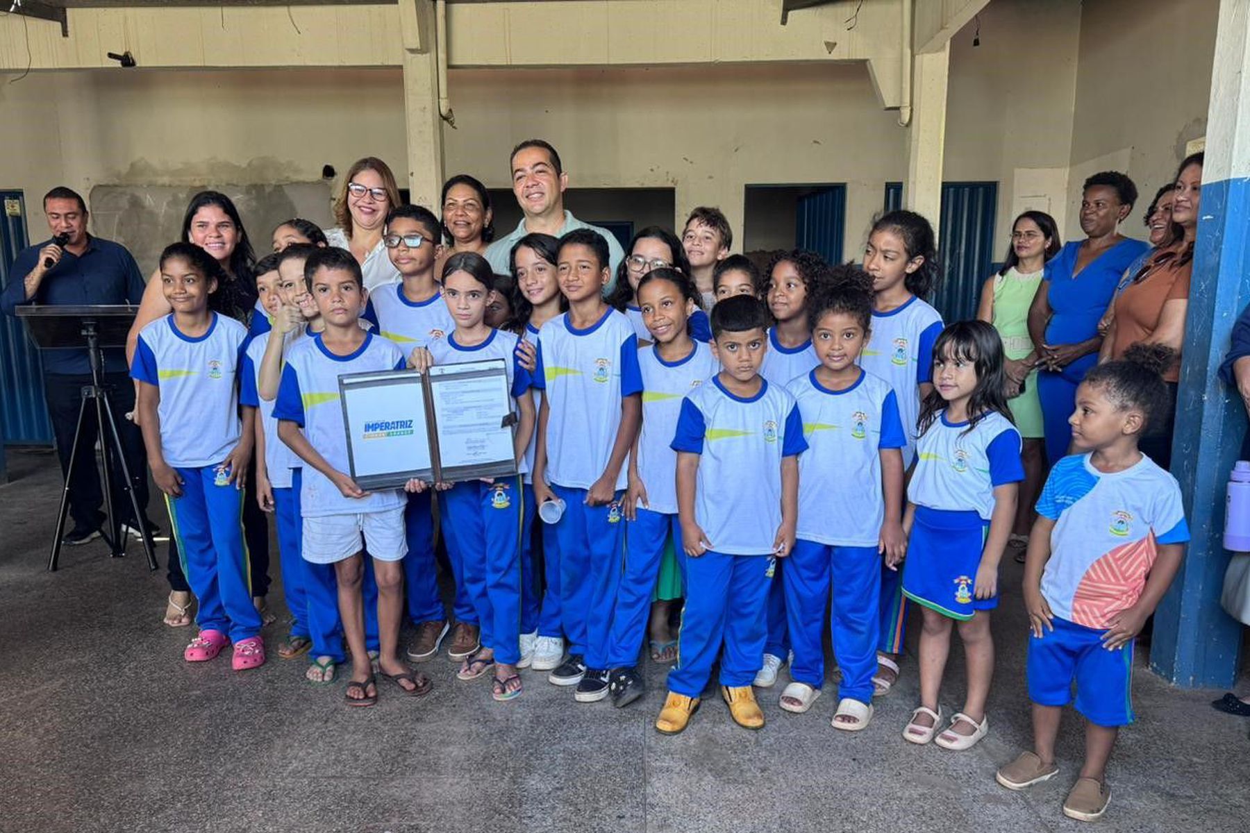 Imperatriz investe na educação do campo com autorização de obra e entrega de escola reformada
