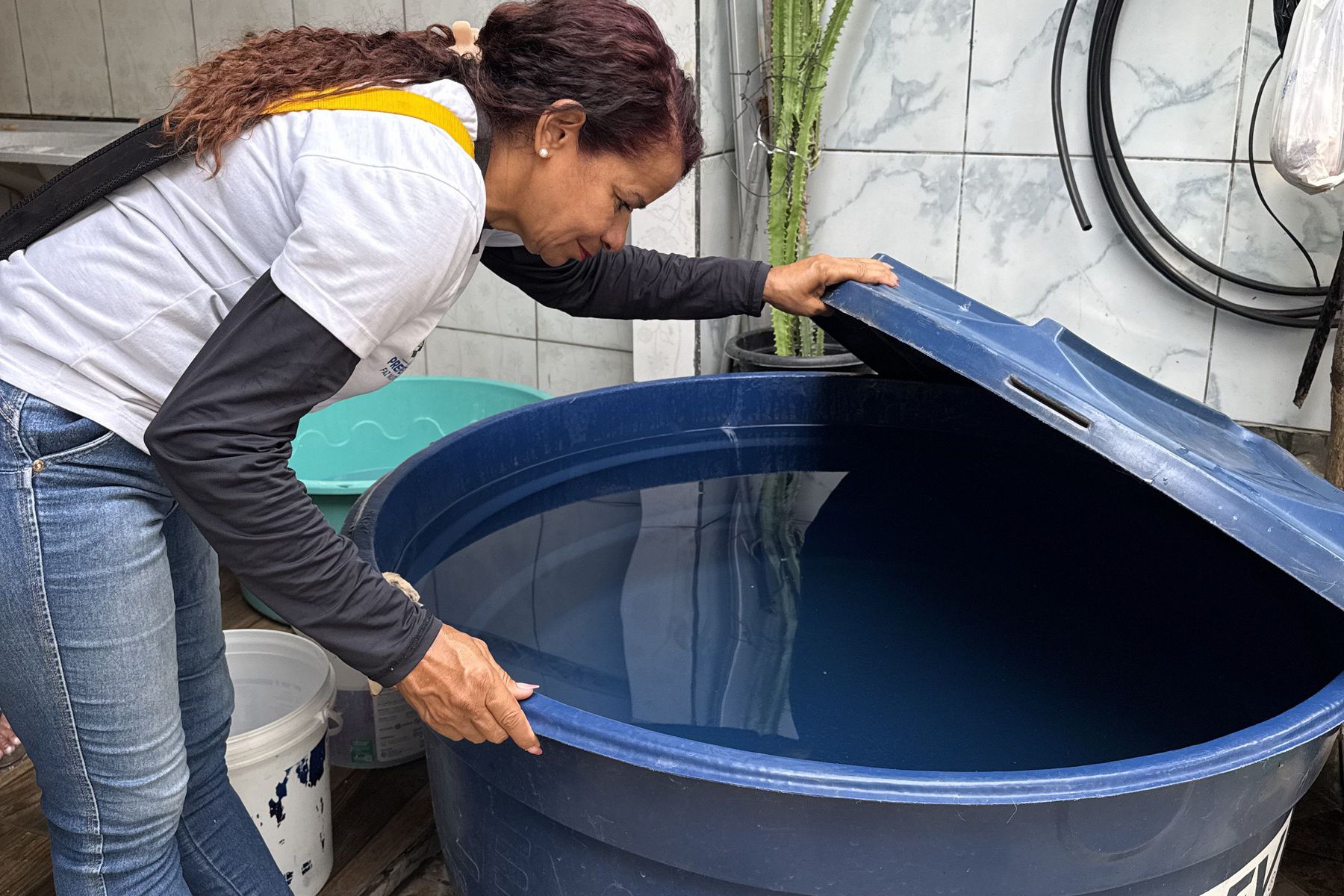 Imperatriz orienta população sobre prevenção ao Aedes aegypti durante período de chuvas