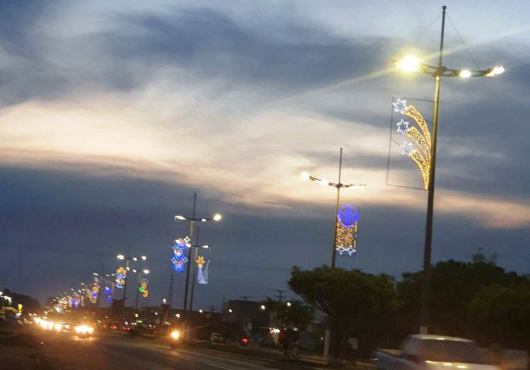 Decoração natalina da Prefeitura  ilumina mais de 15 pontos em Imperatriz