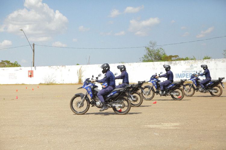 Curso de pilotagem de motocicletas da Guarda Municipal chega à reta final