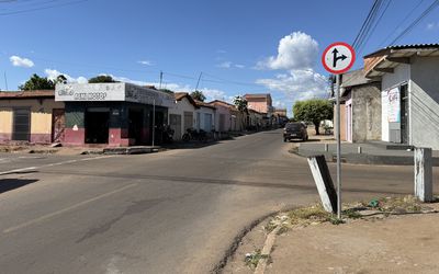 Trecho da Rua Sálvio Dino opera em novo sentido de circulação em Imperatriz
