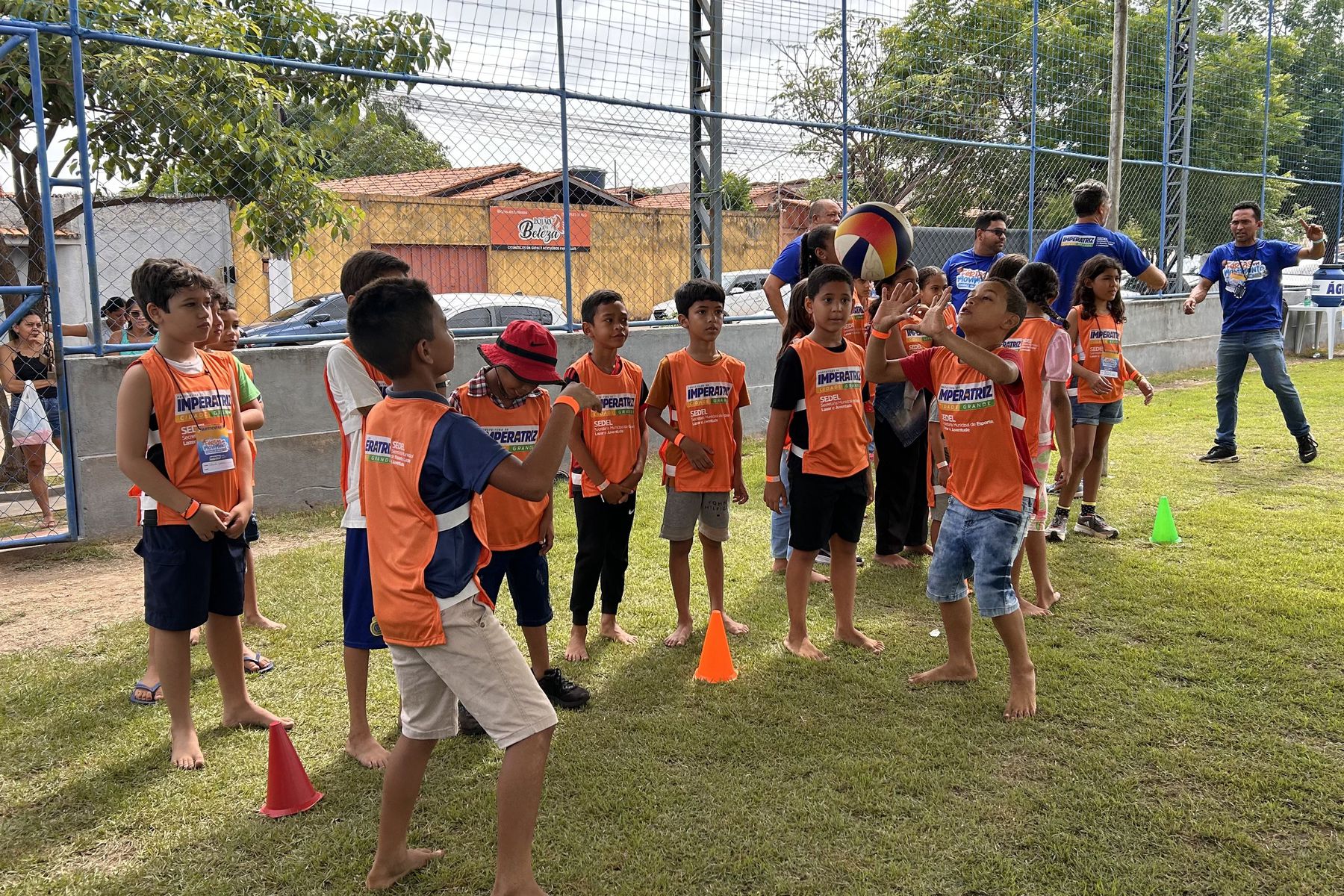 Colônia de Férias leva lazer, movimento e socialização aos bairros Conjunto Vitória e Vilinha em Imperatriz