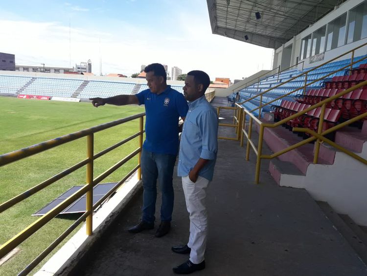 Parceria entre Sedel e Serf fará levantamento de campos de futebol nos bairros de Imperatriz