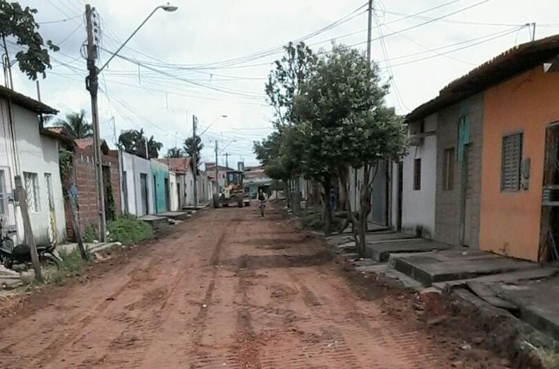 Recuperação da Rua 21, entre às ruas 20 e 2 de Julho, no Parque do Buriti