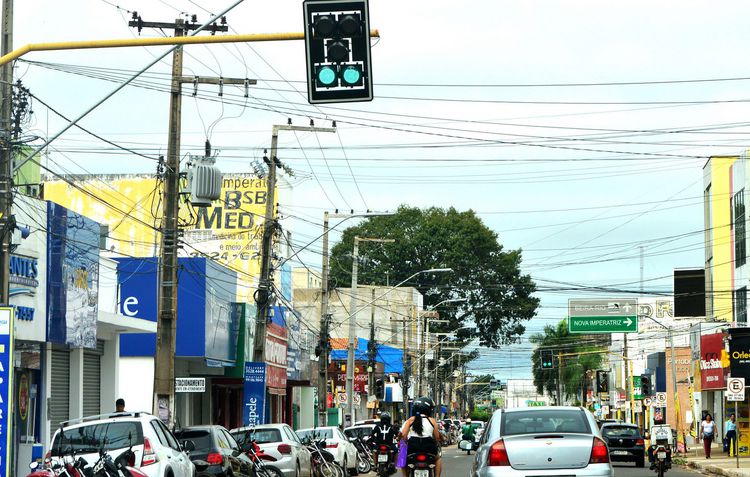 “Onda Verde” sincroniza semáforos na Avenida Dorgival Pinheiro