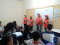 Equipe da Defesa Civil orienta estudantes sobre economia de água potável
