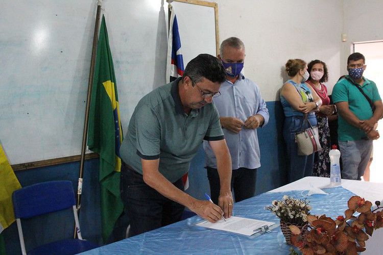 Escola Parsondas de Carvalho é incluída no pacote de obras da Educação