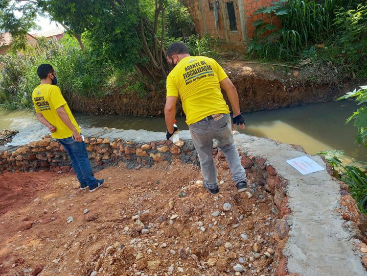 Prefeitura embarga obra irregular às margens do riacho Capivara
