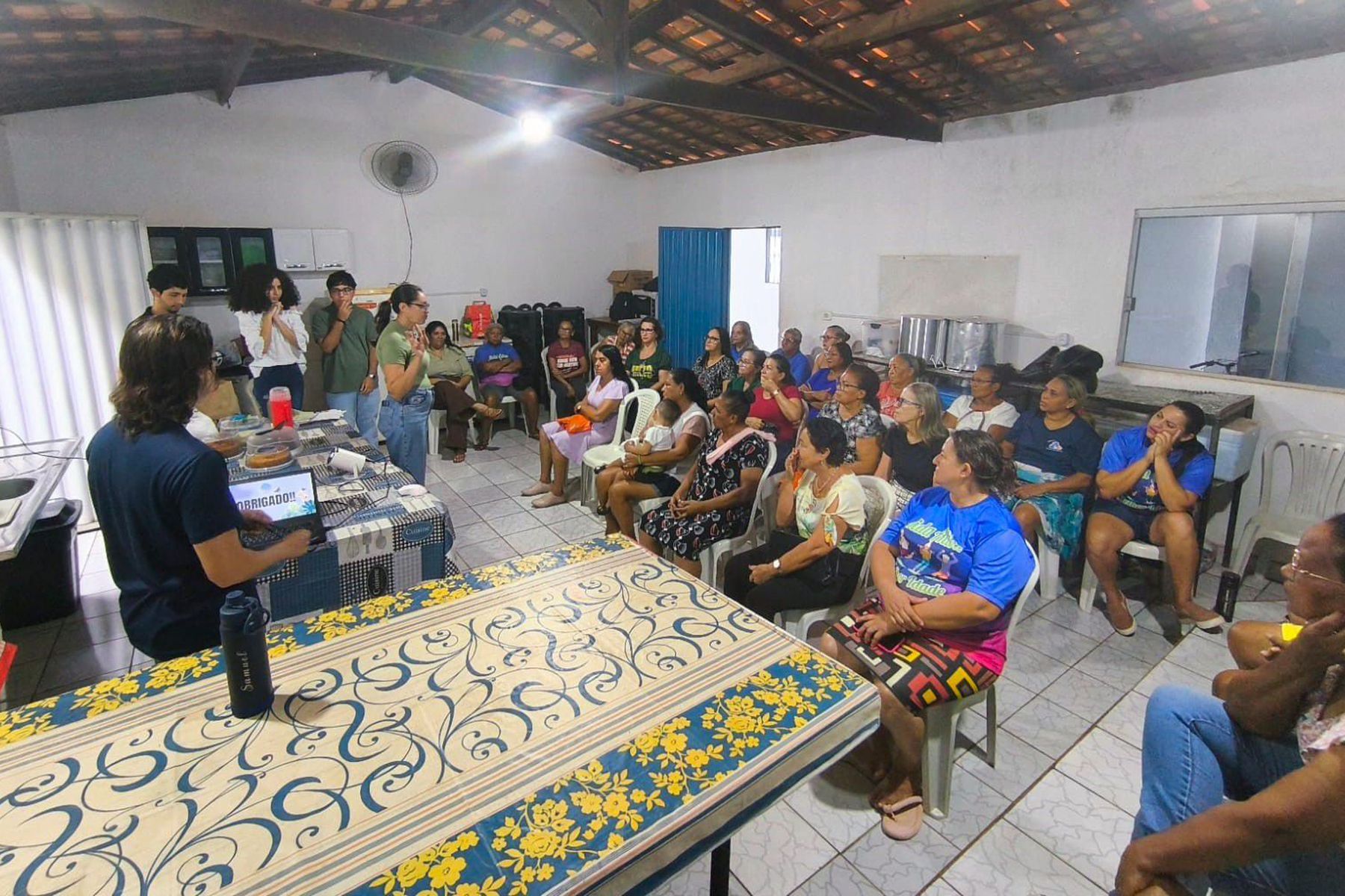 CRAS oferece serviços socioassistenciais e atendimento às famílias em Imperatriz