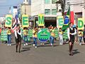 Alunos da Escola Frei Paulo de Graymoor abriram o desfile de 7 de Setembro, com a comissão de frente representando a rede municipal de ensino e emocionando o público na Avenida Getúlio Vargas.