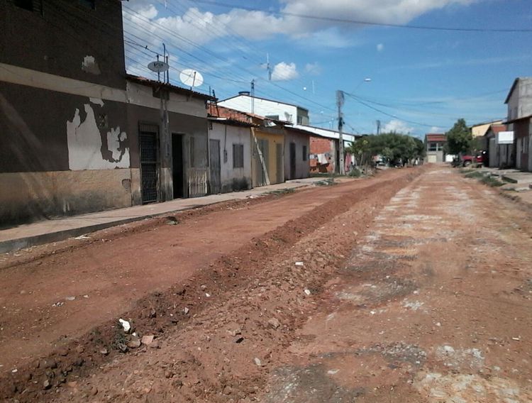 Ruas das vilas Redenção I e II recebem melhorias