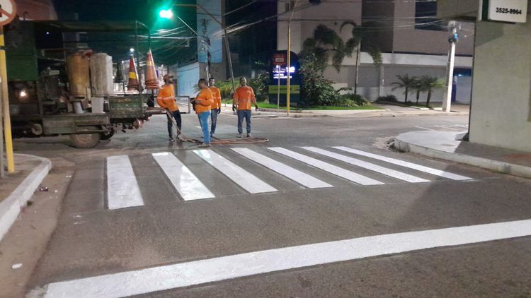 Imperatriz recebe reforço na sinalização com pintura de mais de 230 faixas de pedestres