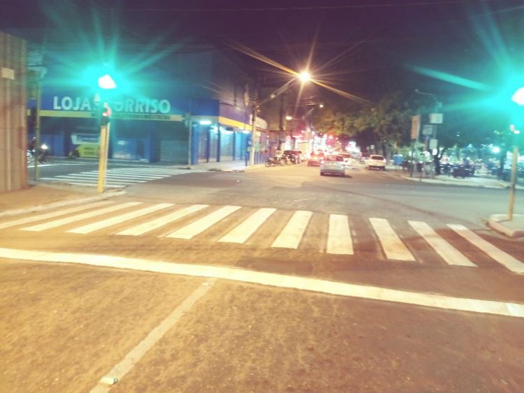 Setran revitaliza pintura de faixas de pedestres na Rua Luís Domingues