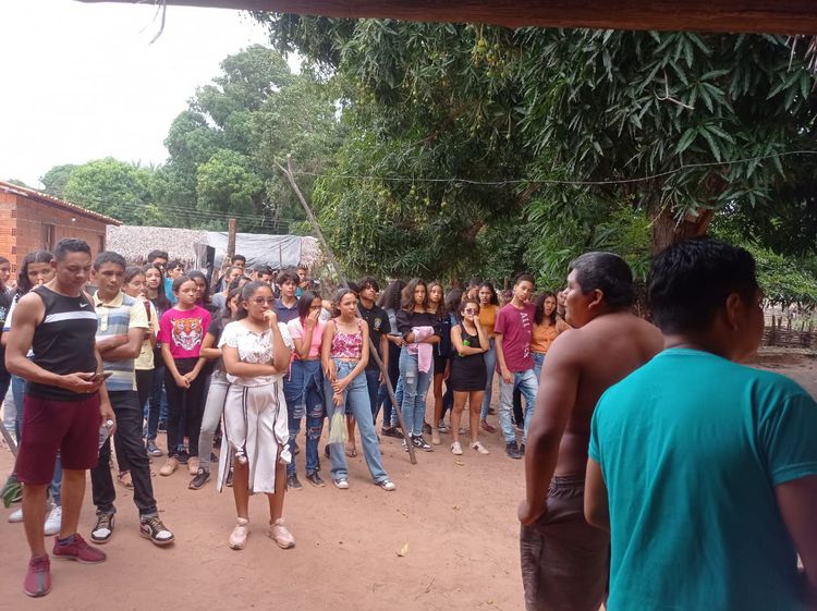 Estudantes da Escola Maria das Neves participam de projeto ‘Me Diga, qual a cor do Brasil?’