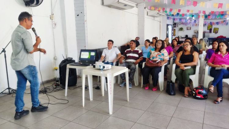 Atendentes do CadÚnico recebem capacitação em Imperatriz