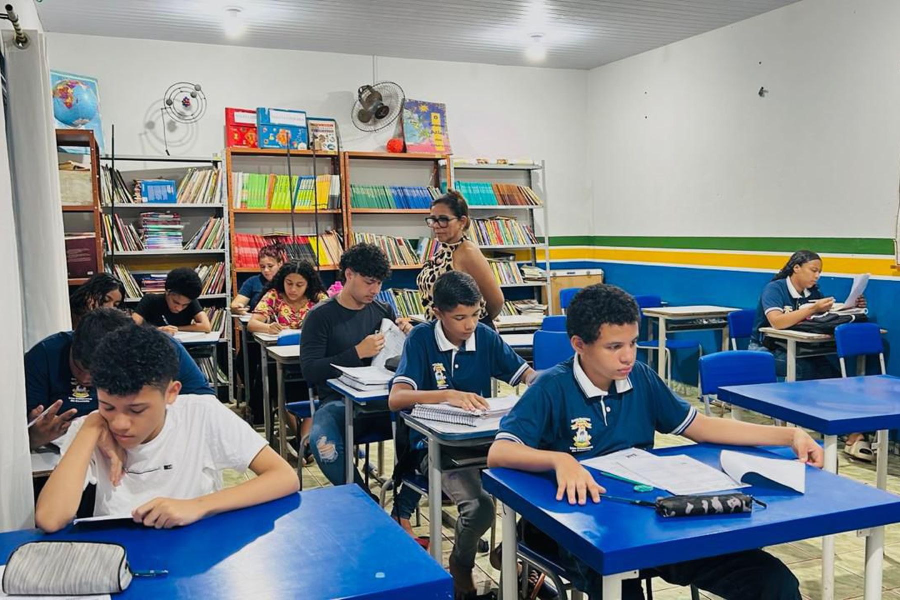 Mais de 6 mil alunos da rede municipal participam das provas do Saeb