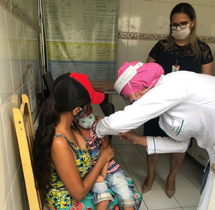 Unidades Básicas de Saúde dispõem da vacina contra poliomielite
