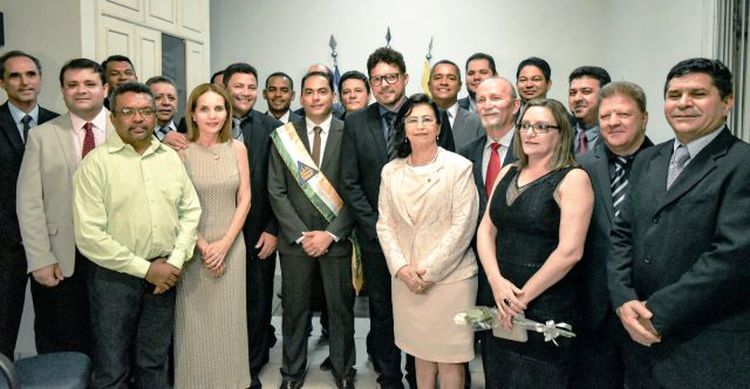 Experiência, comprometimento e um novo olhar definem equipe de trabalho do prefeito Assis Ramos