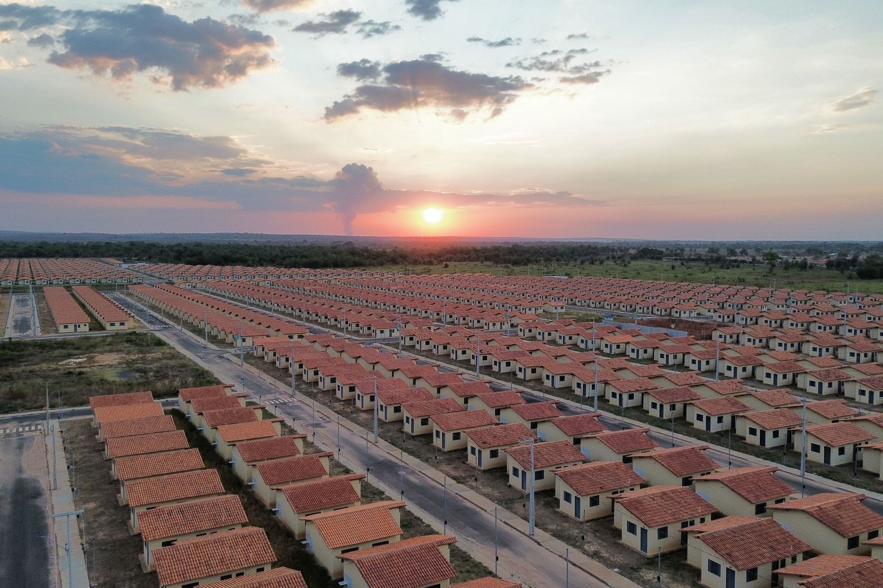 Prefeitura realiza Dia D com serviços e atividades no Residencial Canto da Serra