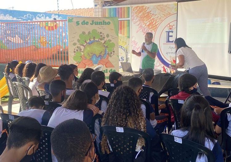 Projeto Agricultura nas Escolas ensina sobre a importância do cultivo