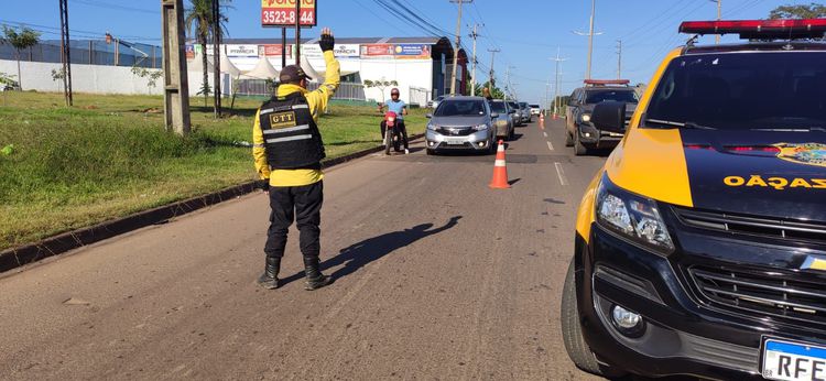 Agentes de trânsito atendem sinistro com vítima fatal na Avenida Pedro Neiva