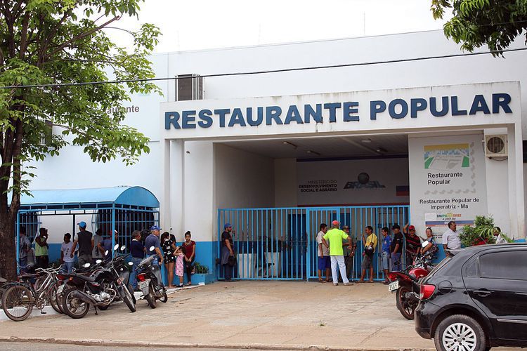 Restaurante popular da Prefeitura serve mais de 700 refeições por dia