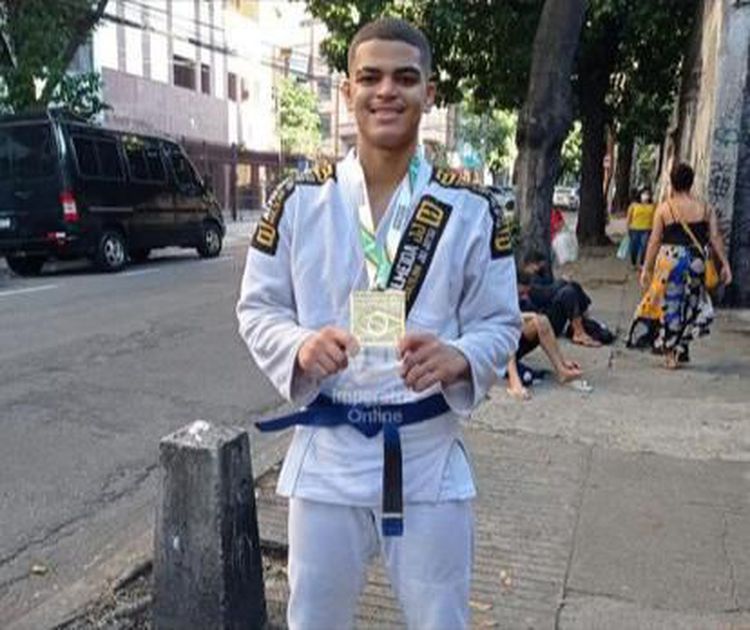 Aluno do Projeto ‘Jiu-Jitsu nas Escolas’ conquista o Campeonato Brasileiro