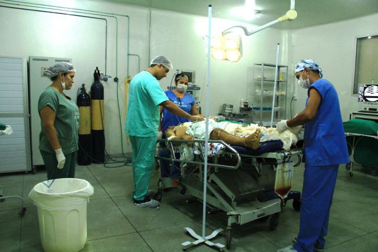 Mutirão de cirurgias ortopédicas é realizado no Socorrão