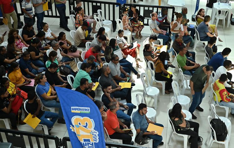 Programa Emprega Imperatriz impulsiona mercado com quase 300 vagas de emprego