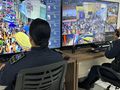 Guardas municipais atuam na Central de Videomonitoramento, acompanhando em tempo real toda a movimentação do Carnaval da Prefs 2026.