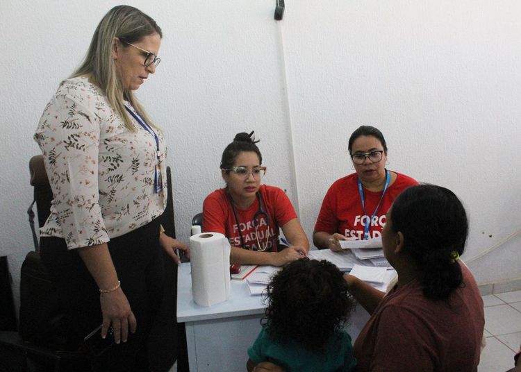 Secretaria da Saúde realiza ações no Residencial Sebastião Regis